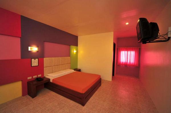 Hollywood Drive-In Hotel Baguio City Chambre photo