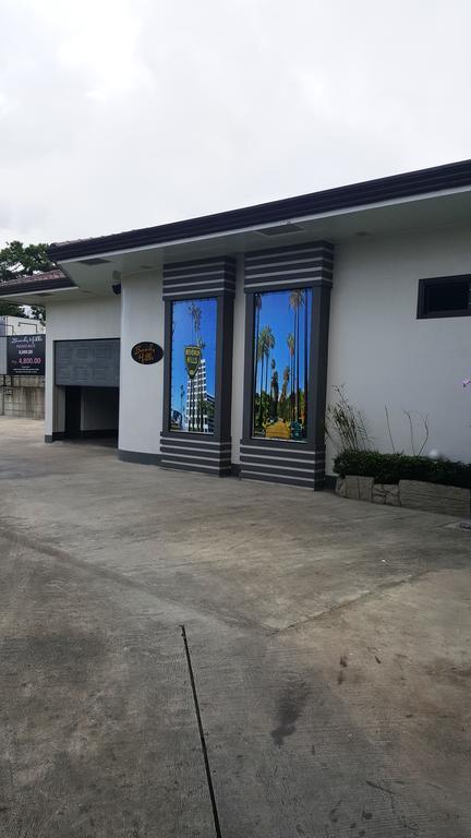 Hollywood Drive-In Hotel Baguio City Extérieur photo