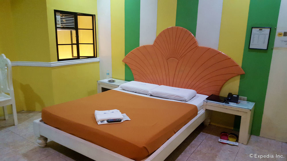 Hollywood Drive-In Hotel Baguio City Extérieur photo