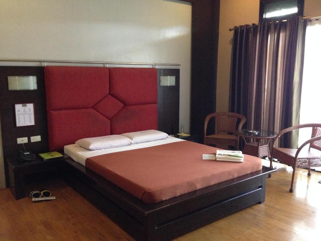 Hollywood Drive-In Hotel Baguio City Extérieur photo